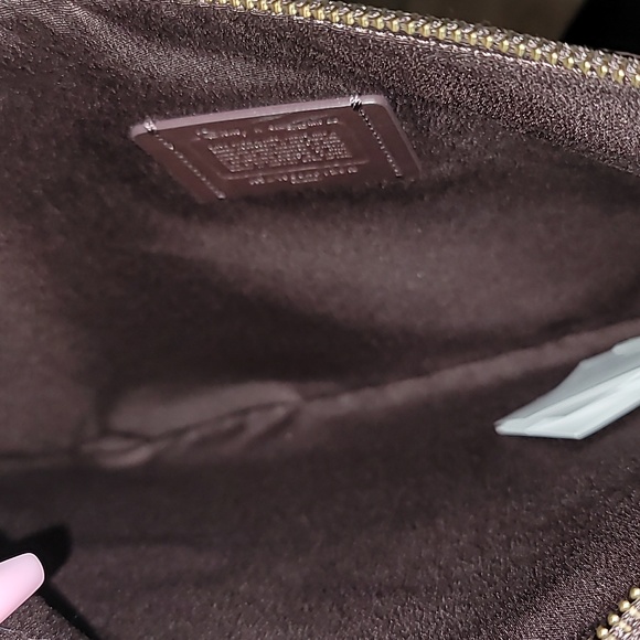 Coach collaboration with the seven dwarfs collection. Price is for the set. - Picture 3 of 6